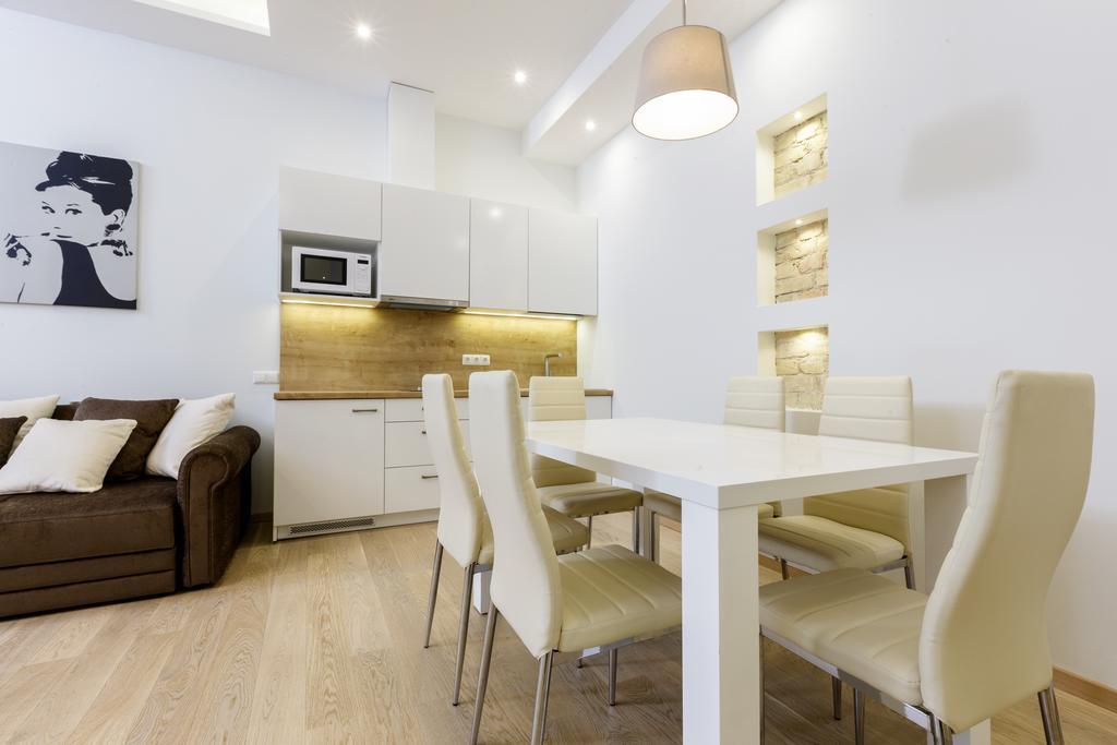 Center Avenue Apartments Вилнюс Екстериор снимка